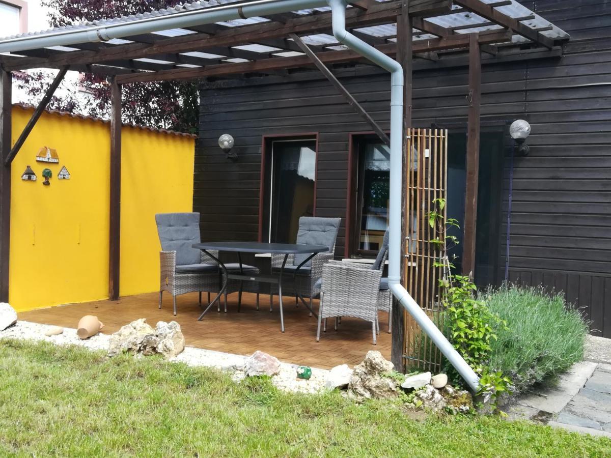 Ferienhaus Am Park Диц Экстерьер фото